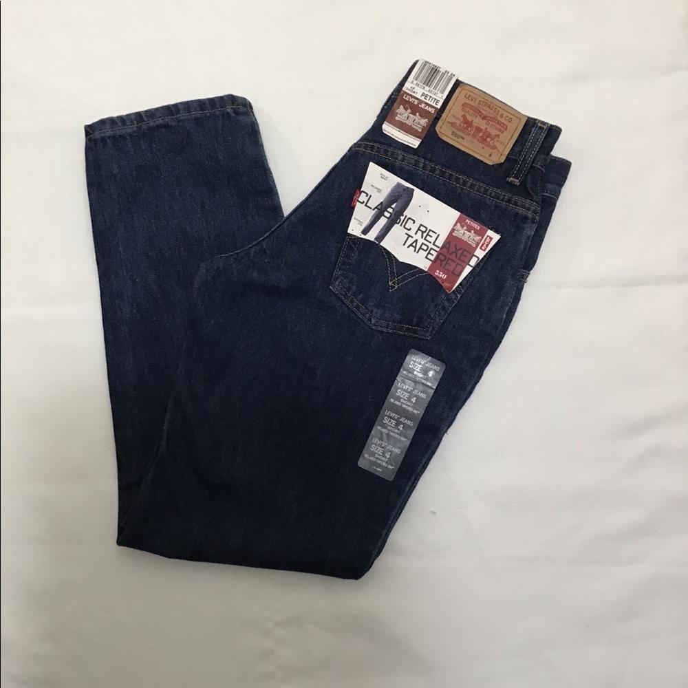LEVI’S CLASSIC RELAXED TAPERED 550